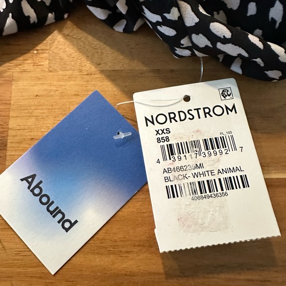 Abound Black & Cream Print Dress | Size XXS| NWT - Picture 5 of 8